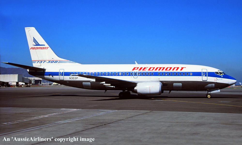 N303P Boeing 737-347